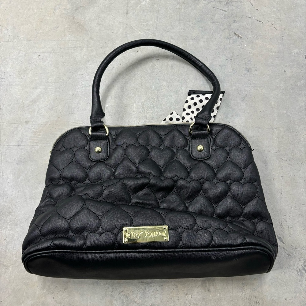 Betsey Johnson‎ Quilted Heart Leo Purse Bow Charm Hand Bag